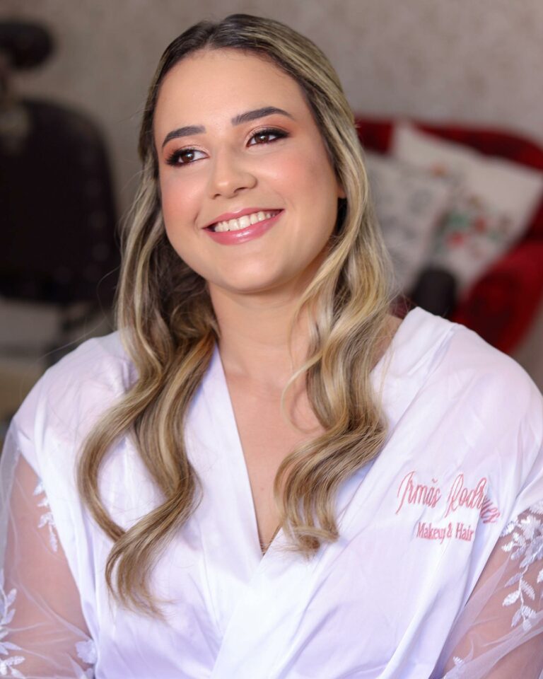 294389554 5301079449975981 7037250353885075737 n 768x960