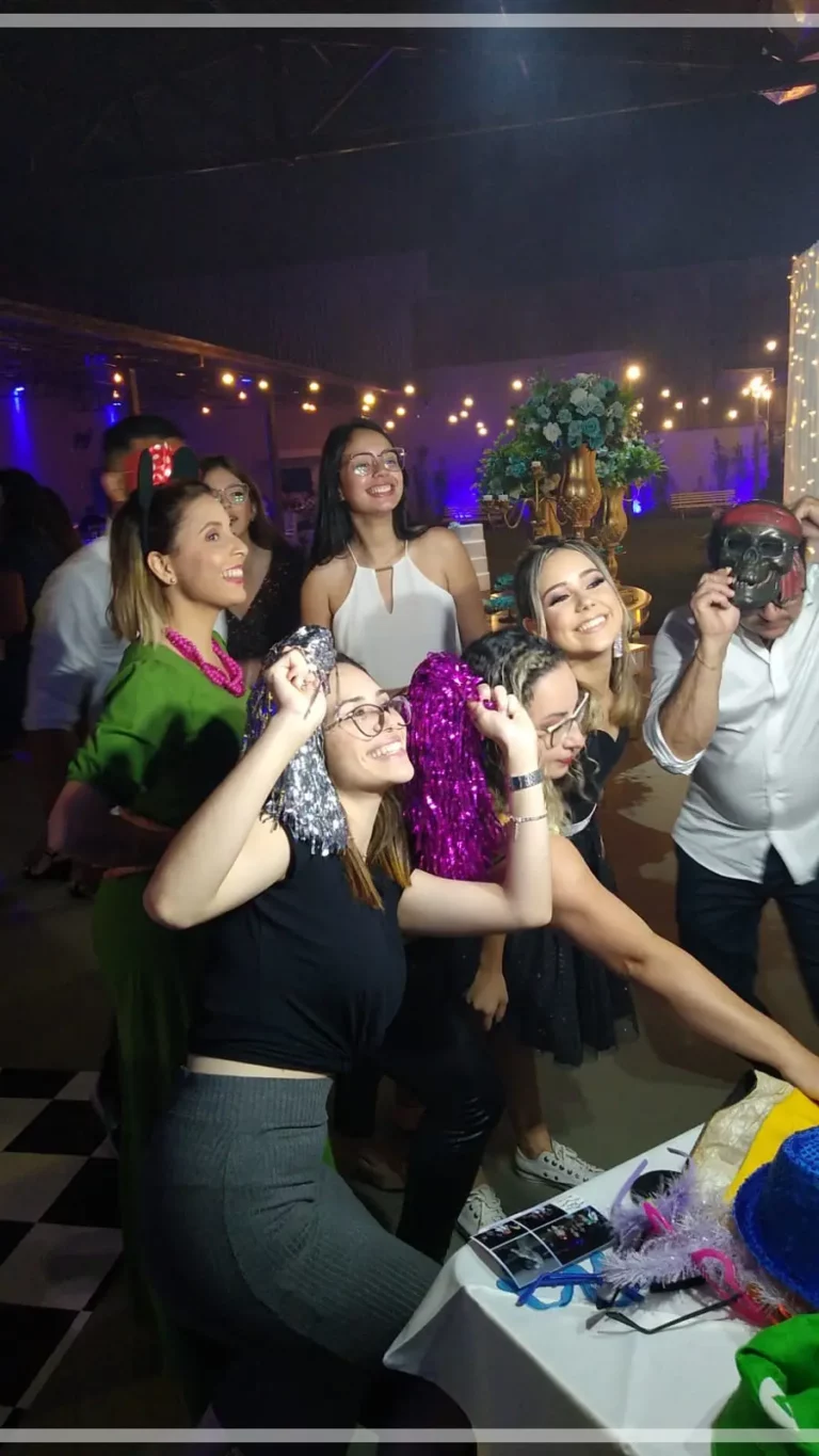 VINTAGE FOTO CABINE 9 768x1365